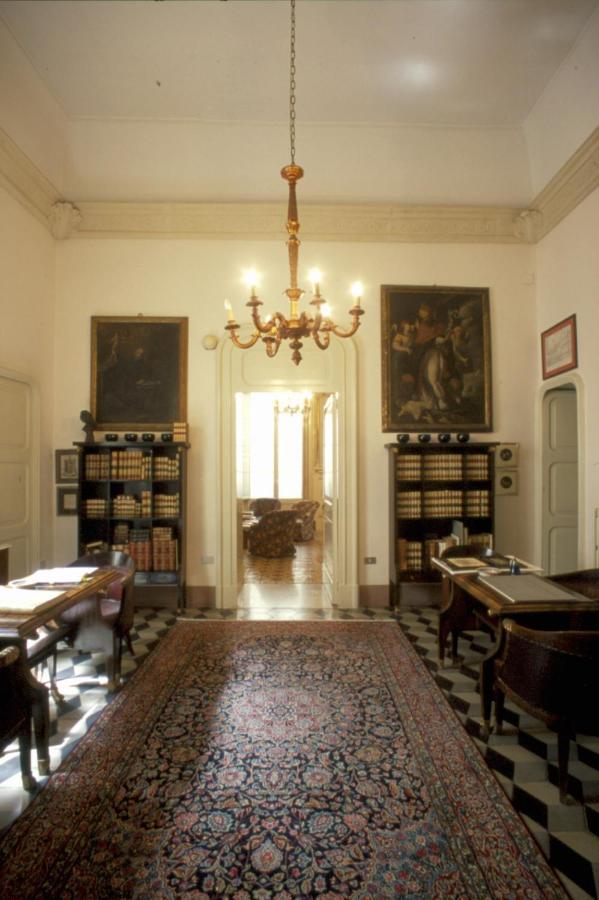 Palazzo Bernardini Suites Lecce Eksteriør billede