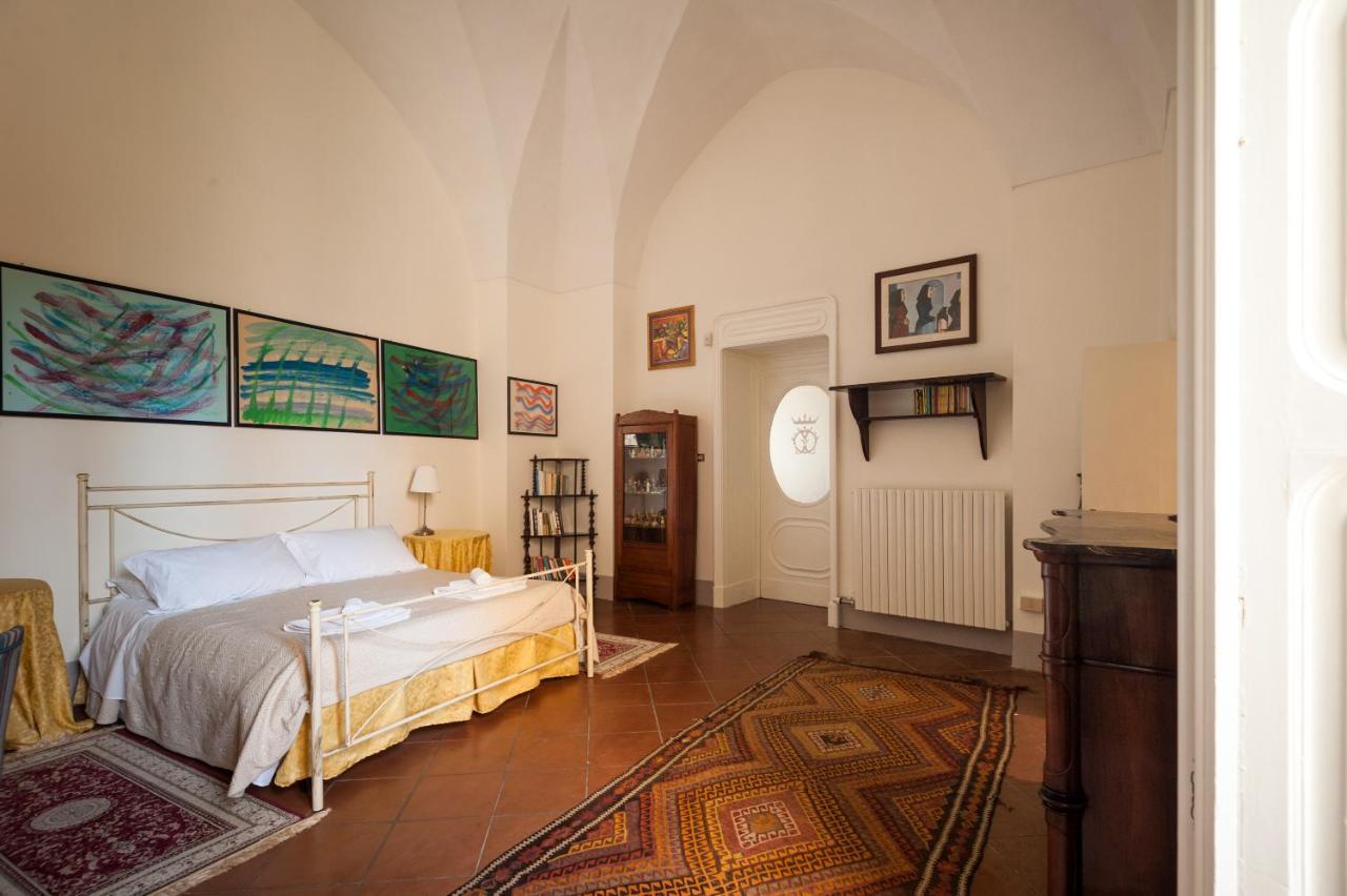Palazzo Bernardini Suites Lecce Eksteriør billede