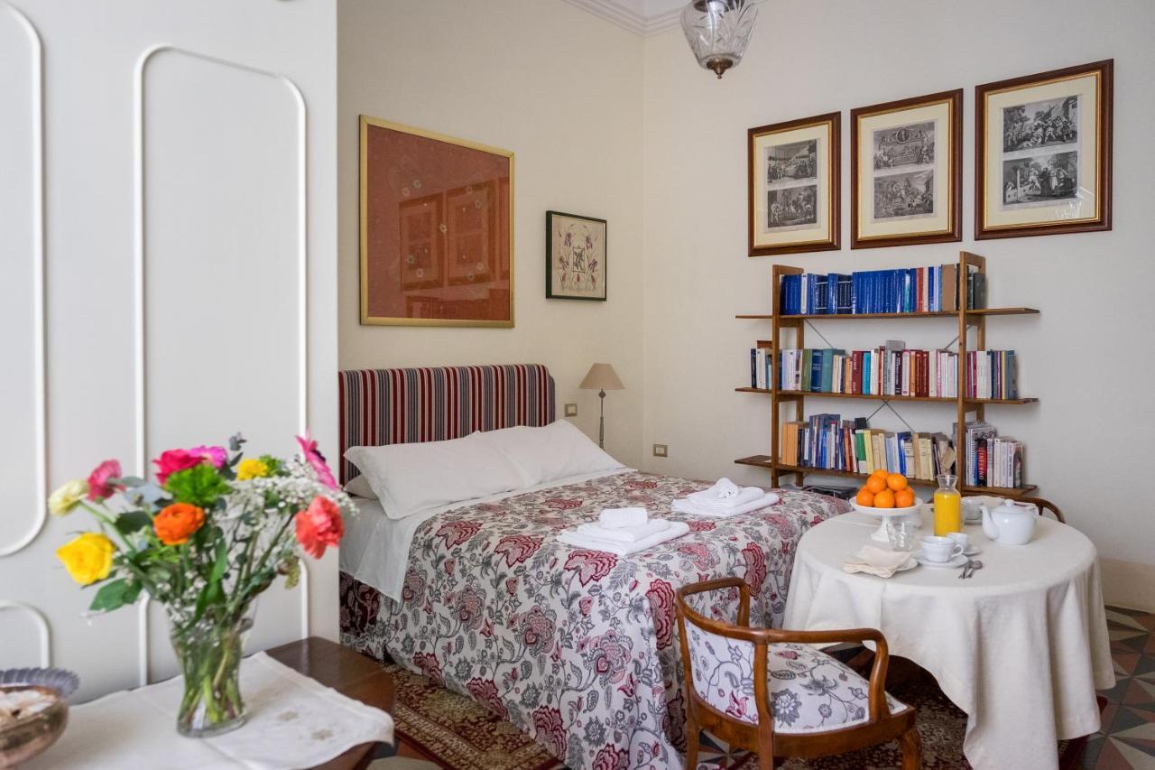 Palazzo Bernardini Suites Lecce Eksteriør billede