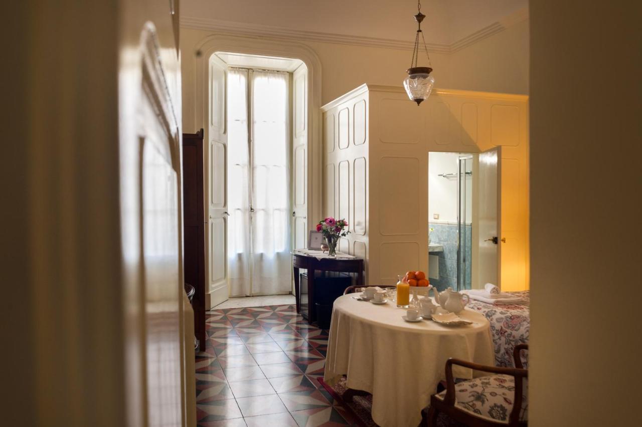 Palazzo Bernardini Suites Lecce Eksteriør billede