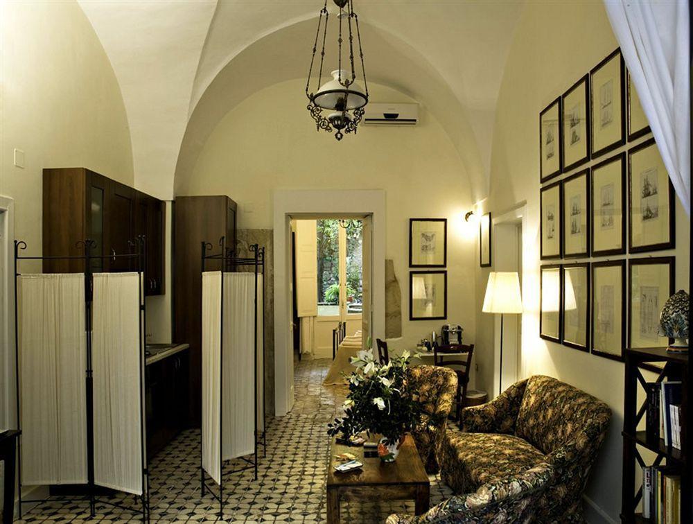 Palazzo Bernardini Suites Lecce Eksteriør billede