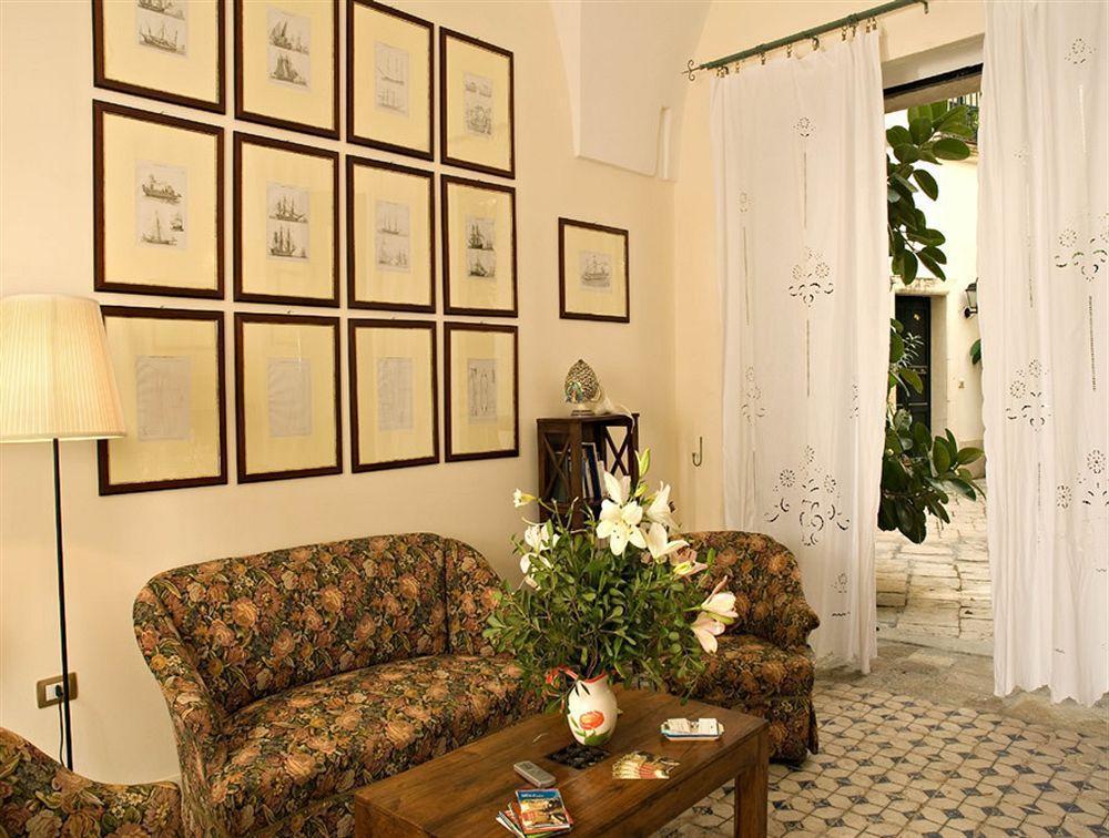 Palazzo Bernardini Suites Lecce Eksteriør billede