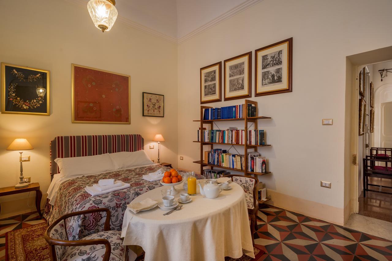 Palazzo Bernardini Suites Lecce Eksteriør billede