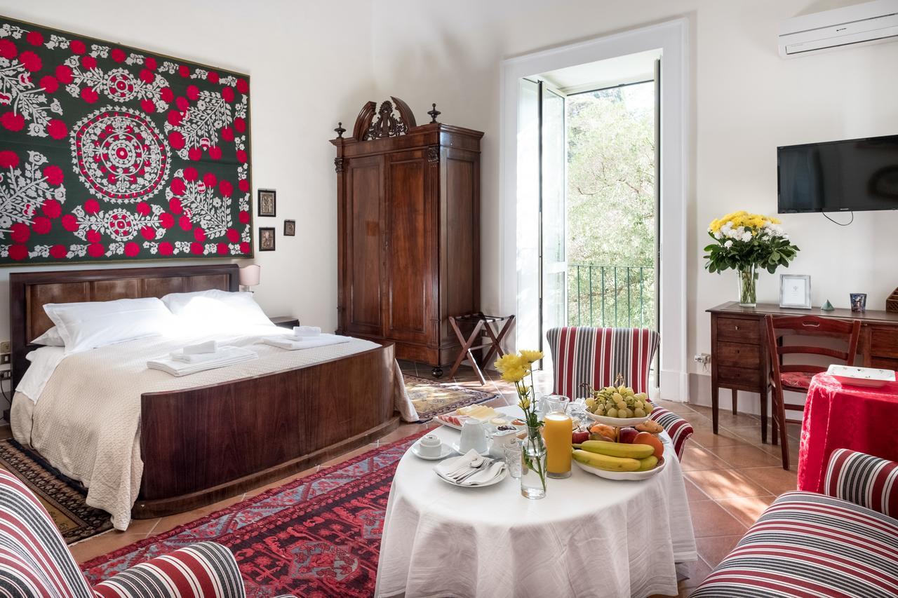 Palazzo Bernardini Suites Lecce Eksteriør billede